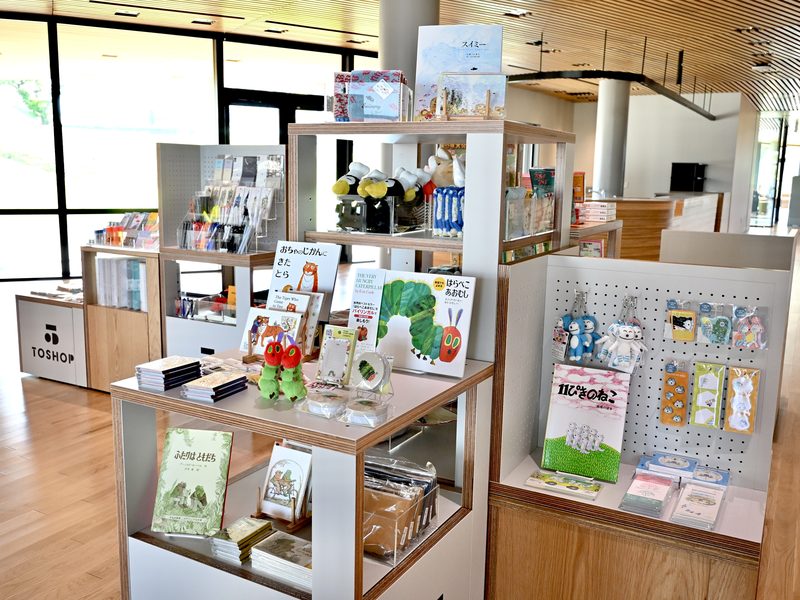TOSHOP で取り扱う書籍